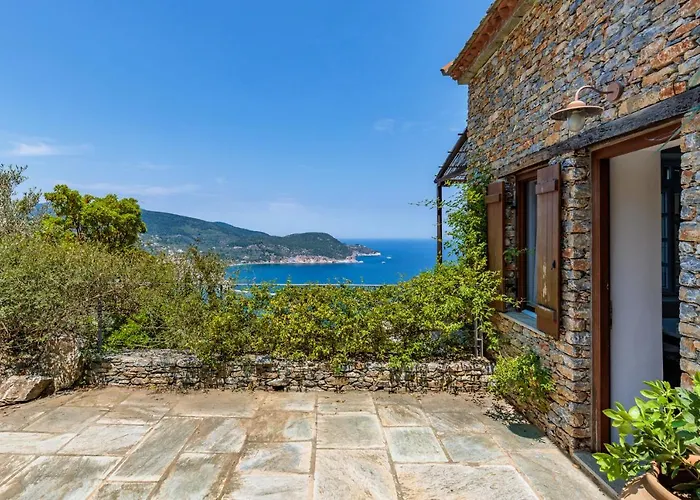 Almond Villa Skopelos Town